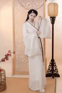 YiTuYu Art Language Vol.5924: Elegant Portrait Photography Featuring Qi Luo Sheng De Xiao Su Su - image 15