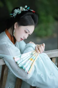 YiTuYu Art Language Vol.9480 Featuring Qiu Da Da Portrait Collection - image 1