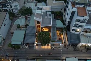 Vesp House: A Vintage Vespa-Inspired Home with Open-Concept Family Spaces - image 23