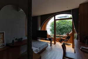 Vesp House: A Vintage Vespa-Inspired Home with Open-Concept Family Spaces - image 33