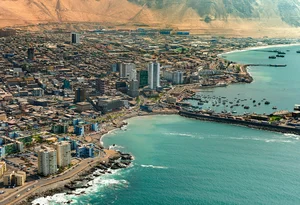 The Incredible City That Hasn't Seen Rain in 400 Years - image 6