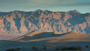 Exploring the Hottest Places on Earth: A Journey Through Extreme Landscapes and Natural Wonders - image 3