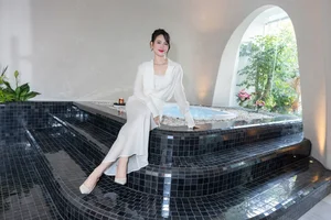 Vietnamese Celebrities Shine at the Grand Launch of Shynh Super Luxury: A Night of Elegance and Premium Beauty Care - image 7