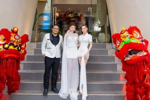 Vietnamese Celebrities Shine at the Grand Launch of Shynh Super Luxury: A Night of Elegance and Premium Beauty Care - image 6