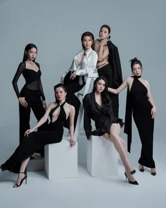 Stunning Group of Vietnamese Beauty Queens and Runners Up - image 6