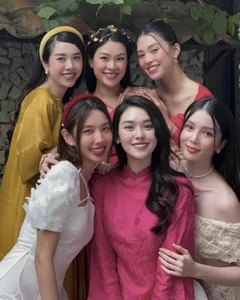 Stunning Group of Vietnamese Beauty Queens and Runners Up - image 5