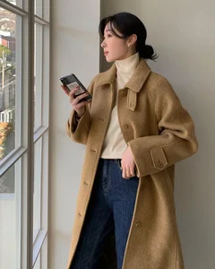5 Elegant and Flattering Coat Styles to Wear This Tet Holiday - image 7