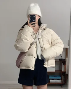 5 Elegant and Flattering Coat Styles to Wear This Tet Holiday - image 6