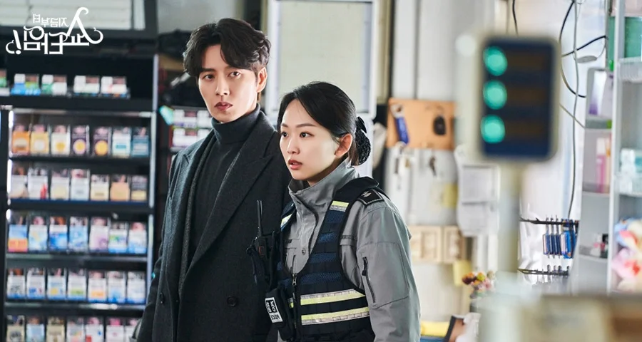 3 Emotional and Spooky K-Dramas to Watch If You Miss 'Phantom Lawyer'