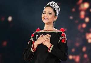 Inside the Humble and Modern Home of Miss Universe Vietnam H'Hen Niê - image 11
