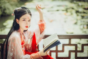 Captivating Artistic Expression in YiTuYu Art Language Vol.4154 Featuring Xiao Jing Xian - image 9