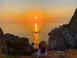 Discover Eo Gio Quan Lan: Vietnam's Untouched Coastal Paradise - image 6