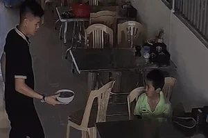 A Heartwarming Act of Kindness: Deaf-Mute Grandmother and the Noodle Shop Gesture - image 8