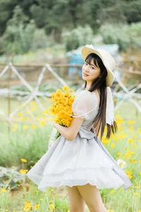 YiTuYu Art Language Vol 9894 Featuring Model Xiao Fei Wu - image 14