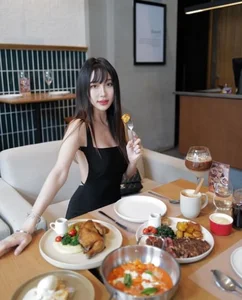 Meet the Beautiful Billionaire Thai Influencer Captivating Millions of Young Fans - image 2