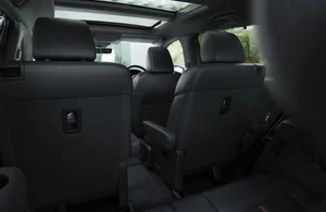 Mazda CX-80 Hybrid SUV: Spacious 3-Row Luxury for Europe - image 8