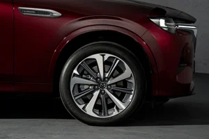 Mazda CX-80 Hybrid SUV: Spacious 3-Row Luxury for Europe - image 7