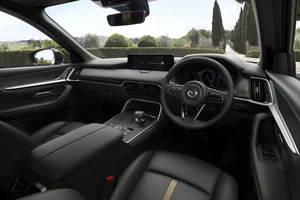 Mazda CX-80 Hybrid SUV: Spacious 3-Row Luxury for Europe - image 22