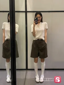 Mastering Quiet Luxury: 10 Minimalist Outfits for a Sophisticated and Timeless Wardrobe - image 13