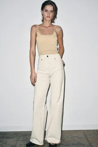 Mastering Quiet Luxury: 10 Minimalist Outfits for a Sophisticated and Timeless Wardrobe - image 5