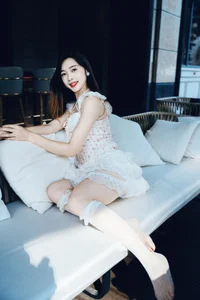 YiTuYu Art Language Vol.10471 Featuring Yi Ming: A Stunning 14-Page Photography Gallery - image 2