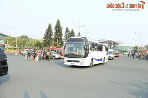 Vietnam National Football Team Returns Home with ASEAN Cup Trophy - image 1