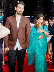 Balika Vadhu Star Avika Gor Shines on the Red Carpet - image 6