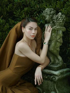 Miss World Vietnam Luong Thuy Linh Debuts Bold New Short Haircut - image 1