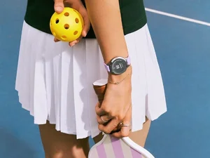 5 Sophisticated and Stylish Tech Gift Ideas for Women's Day 2024 - image 2
