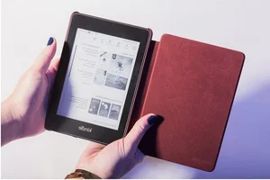 5 Sophisticated and Stylish Tech Gift Ideas for Women's Day 2024 - image 6