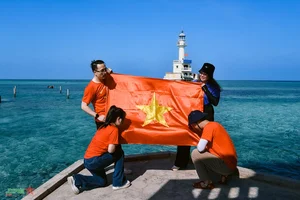 Truong Sa: A Symbol of Peace and Deep Patriotism - image 0