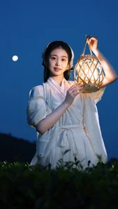 Charming Portraits: YiTuYu Art Language Vol.4654 Featuring Xiao Yang Dun Dun - image 2