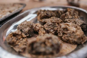 From Rags to Riches: Fisherman Discovers Rare Ambergris Treasure Worth a Fortune in a Life-Changing Find - image 4
