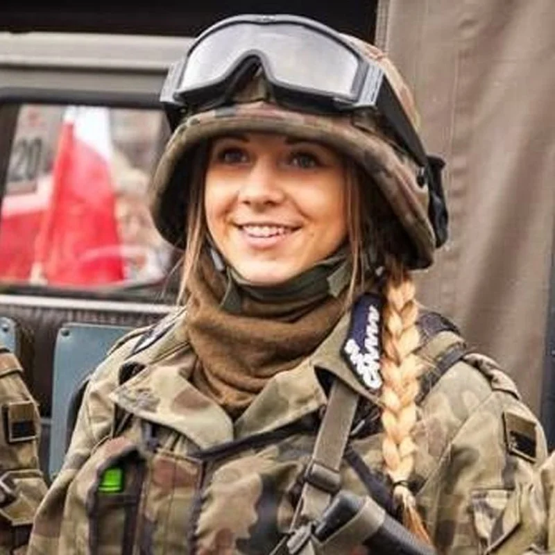 Top 10 Countries with the Most Striking Female Military Personnel