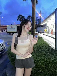 The Rise of Thai Fashion Influencers: Captivating Global Brands Worldwide - image 6