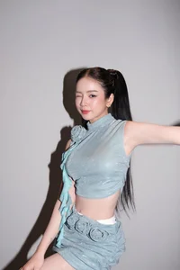 Stunning Beauty Goes Viral with Breath-Taking Photos in Vung Tau Beach - image 2