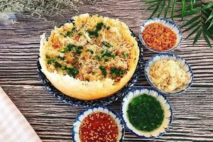 Must-Try Street Food in Ho Chi Minh City: A Culinary Guide - image 0