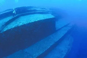 Mysterious Underwater Structures: Ancient Civilizations or Extraterrestrial Origins? - image 1