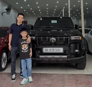 Inside the High-End Garages of Vietnam’s Top Professional Football Stars - image 5