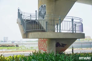 Preserving Saigon’s Beauty: The Growing Concern of Graffiti Vandalism on Iconic Landmarks in Ho Chi Minh City - image 2