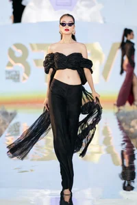 Miss Grand Vietnam Catwalk: Beauty Queens and Contestants Shine on the Runway - image 1