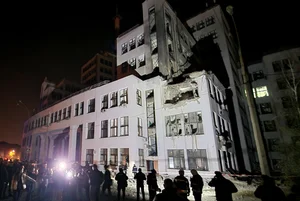 Inside the Aftermath: A Look at Ukraine's Two Largest Cities Following Recent Strikes - image 2