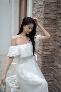YiTuYu Art Language Vol.9493: Captivating Portrait Gallery of Xiao Xiao - image 8