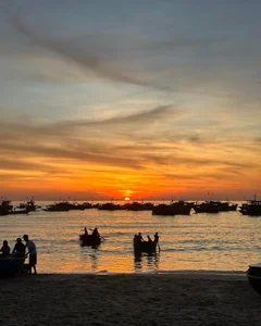 Sunrise at Tam Tien Fish Market: A Vibrant Coastal Tradition in Quang Nam - image 1
