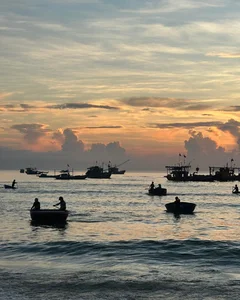 Sunrise at Tam Tien Fish Market: A Vibrant Coastal Tradition in Quang Nam - image 6