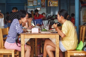 Discovering Phuoc Hai Fishing Village: The Famous 35k Oyster Street Today - image 2