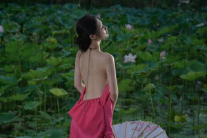 YiTuYu Art Language Vol.9820 Featuring Jin Jin A Photography Gallery - image 3