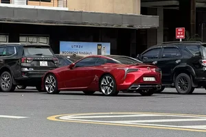 Vietnam’s Unique Lexus LC 500 Reemerges After Years in Hiding - image 3
