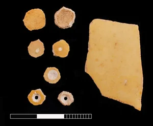 Ancient Egyptian Tomb Reveals Tragic Story of Pregnant Woman 3,700 Years Later - image 4