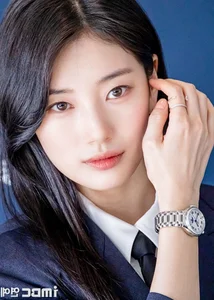 Suzy’s Bold Androgynous Visuals Spark Viral Reactions Across the Fashion World - image 8